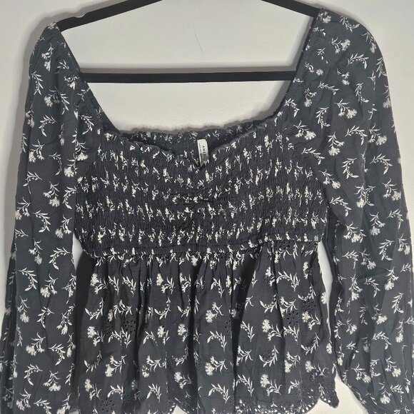 American Eagle Long Sleeve Blouse Medium - Picture 3 of 9